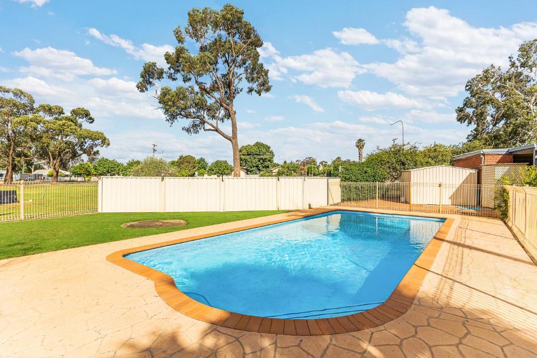 Photo of Others in Parkes