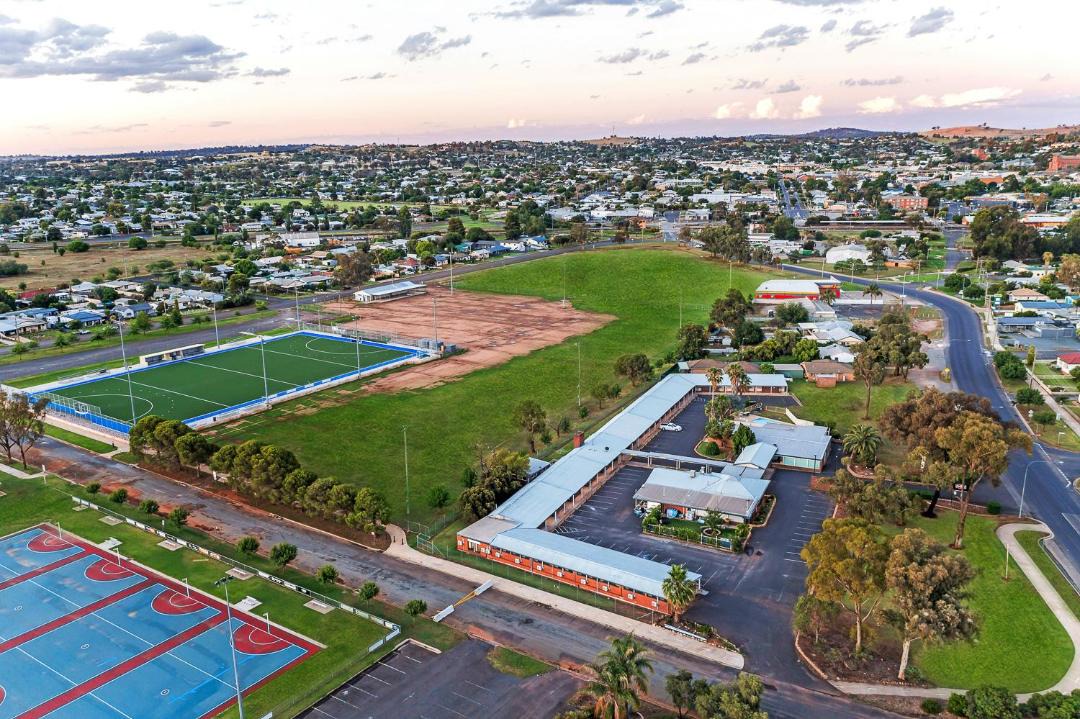 Photo of Others in Parkes