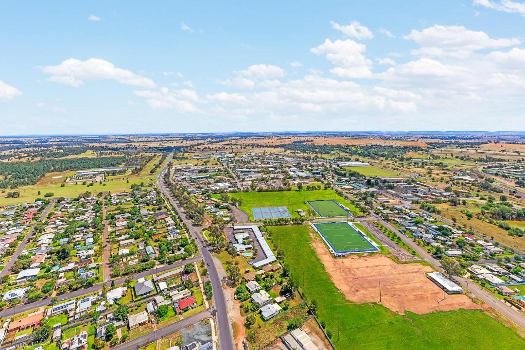 Photo of Buildings in Parkes