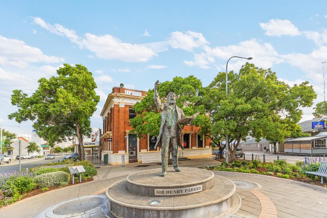 Photo of Others in Parkes