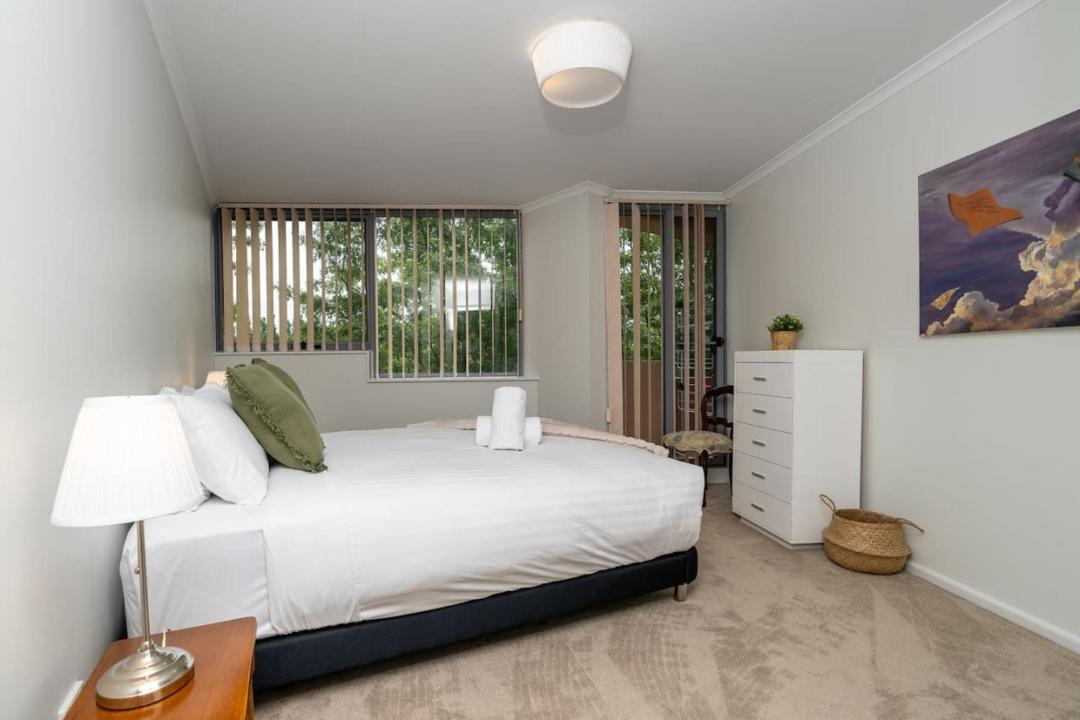 Photo of Others in Griffith