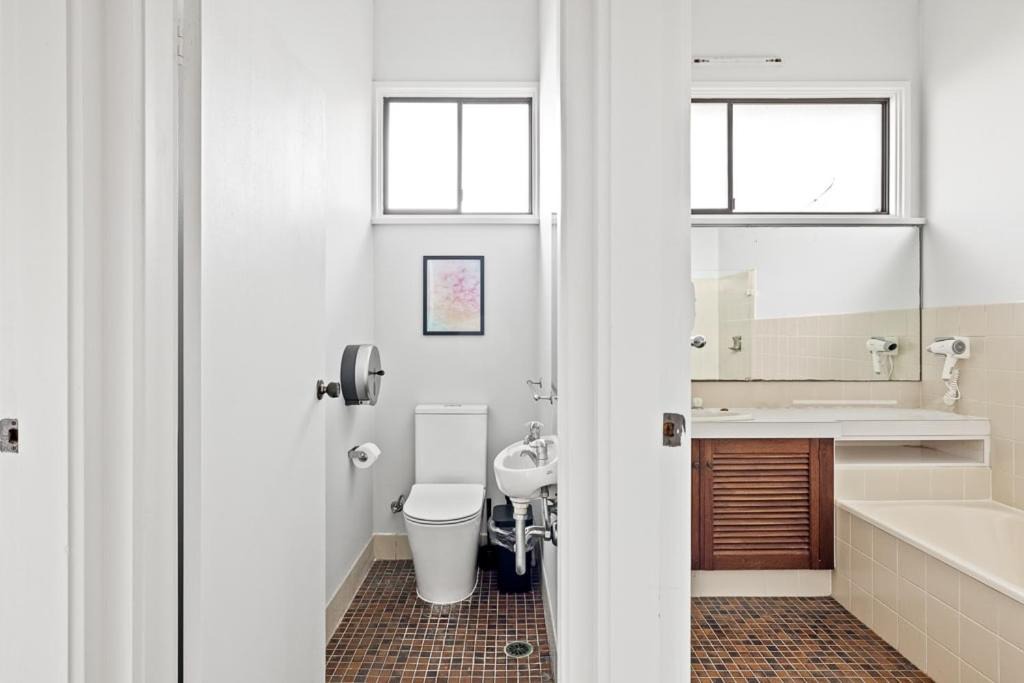Photo of Bathroom in Lindfield