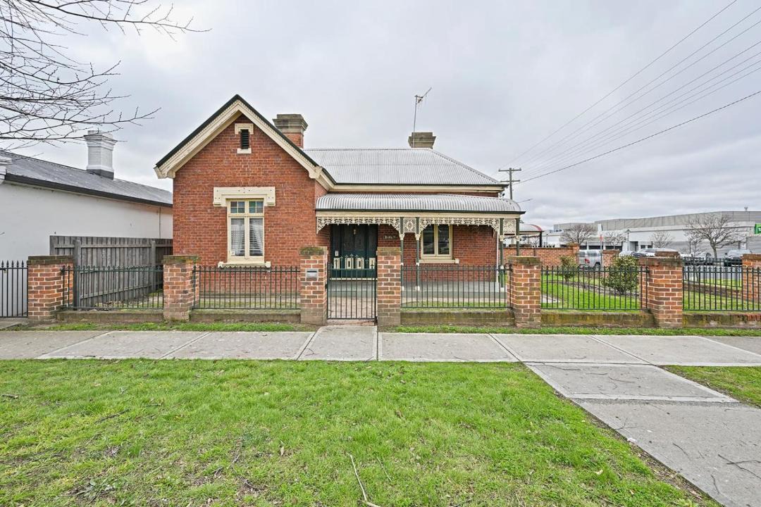 Photo of Others in Bathurst