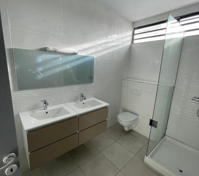 Photo of Bathroom in Remire Montjoly