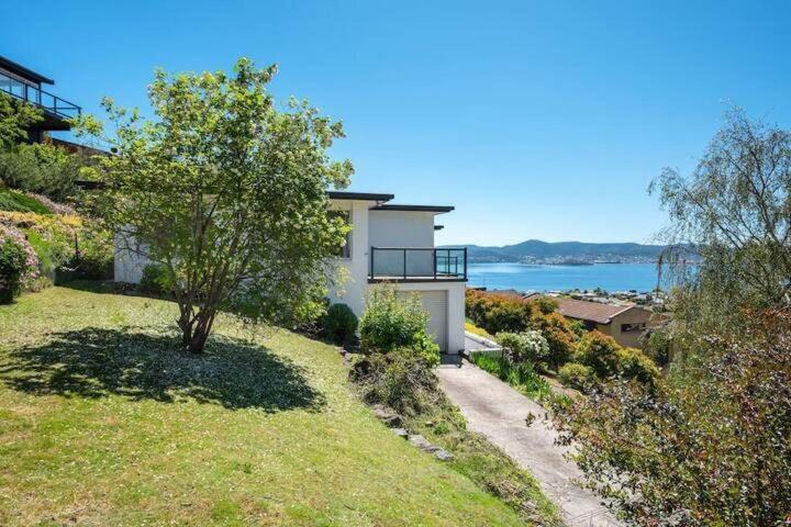 Photo of Others in Sandy Bay