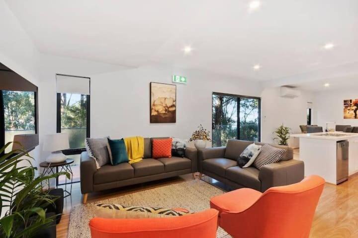Photo of Others in Taroona