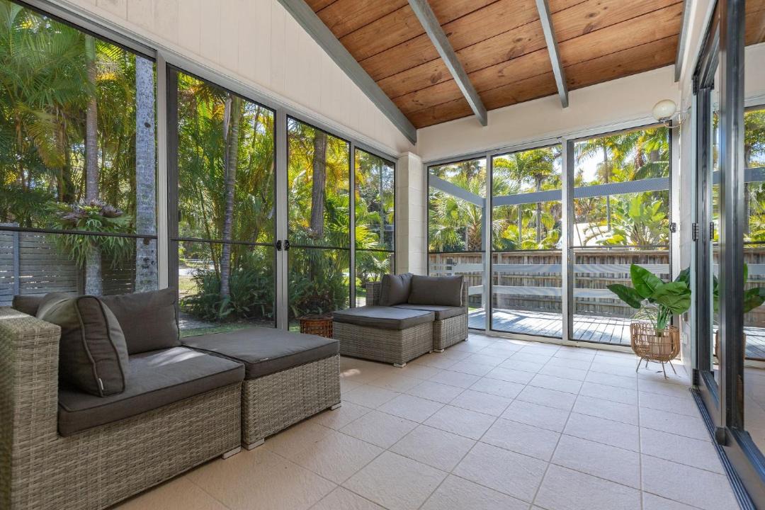 Photo of Patio Balcony in Elizabeth Beach