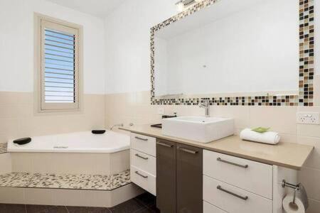Photo of Bathroom in Sandy Bay
