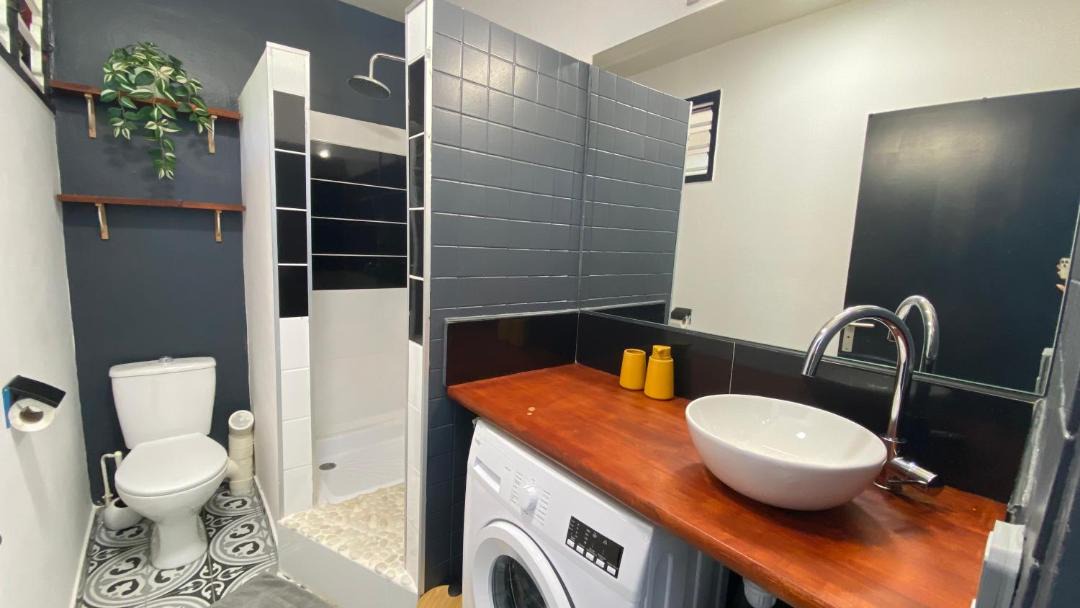Photo of Bathroom in Cayenne