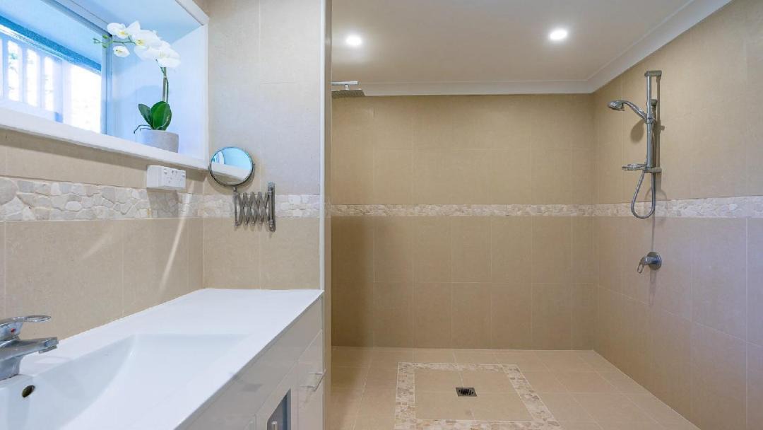 Photo of Bathroom in Pearl Beach