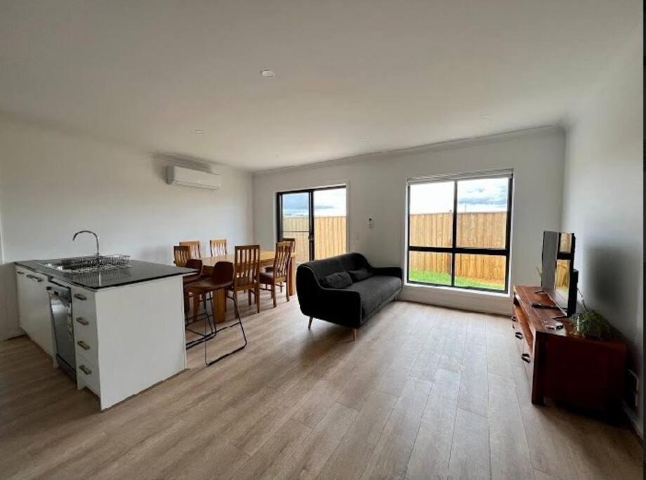 Photo of Others in Wyndham Vale