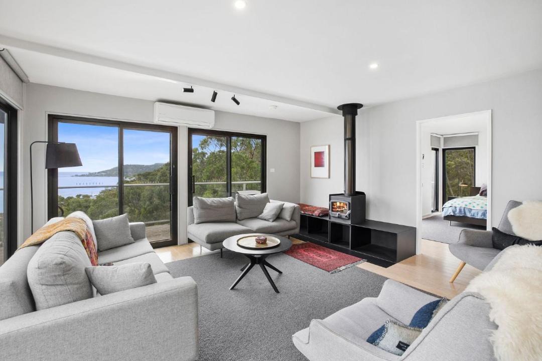 Photo of Others in Lorne