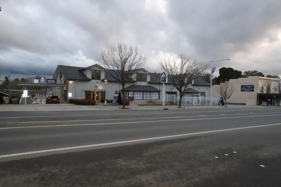 Photo of Others in Cowra
