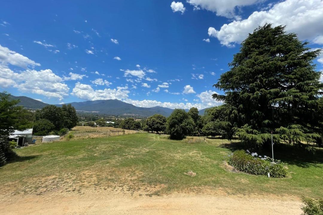Photo of Others in Tawonga