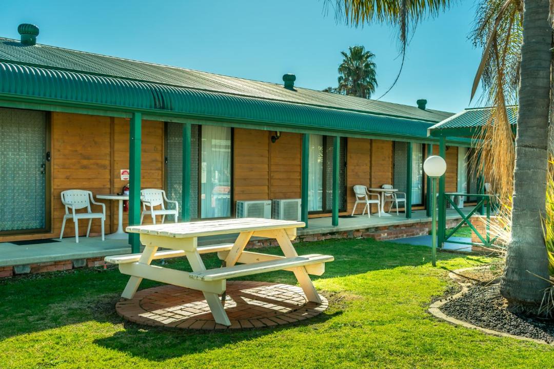Photo of Others in Deniliquin