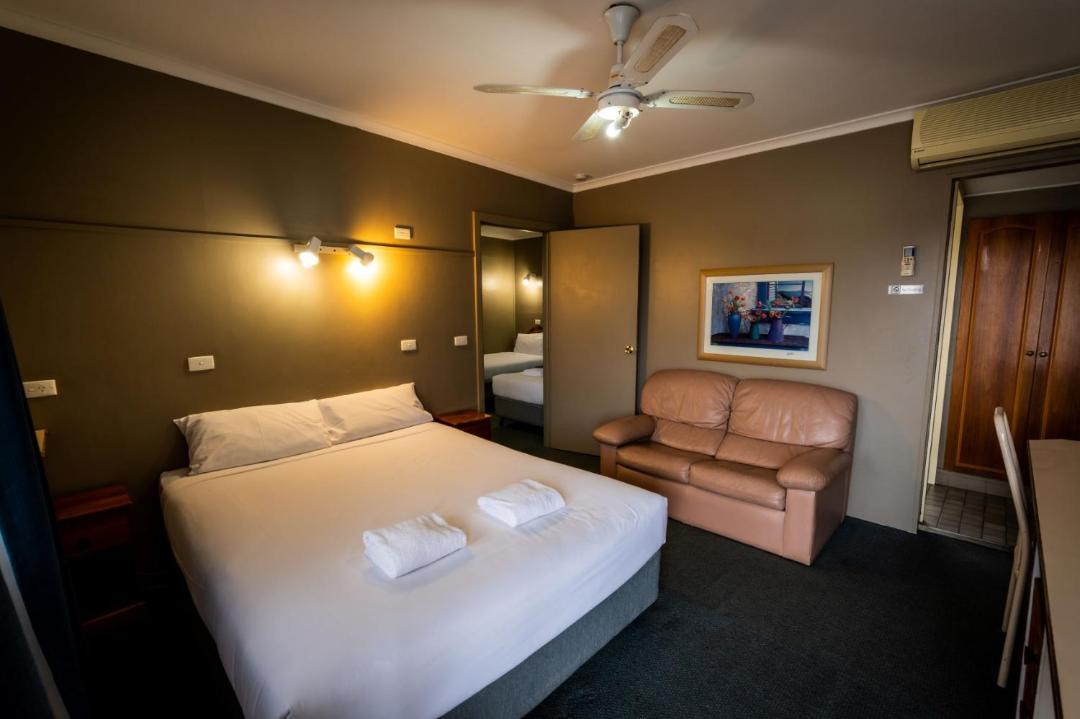 Photo of Others in West Wyalong
