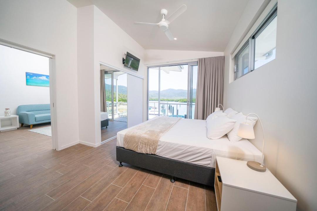 Photo of Others in Airlie Beach