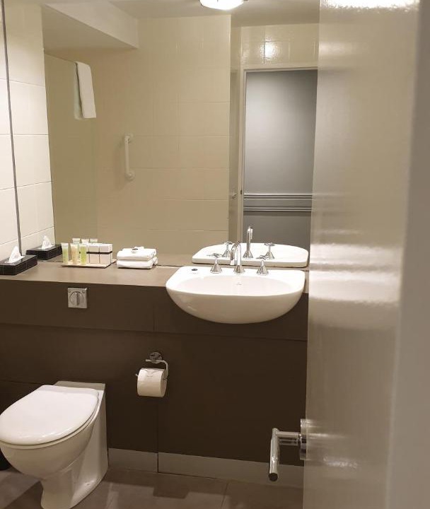 Photo of Bathroom in Kew