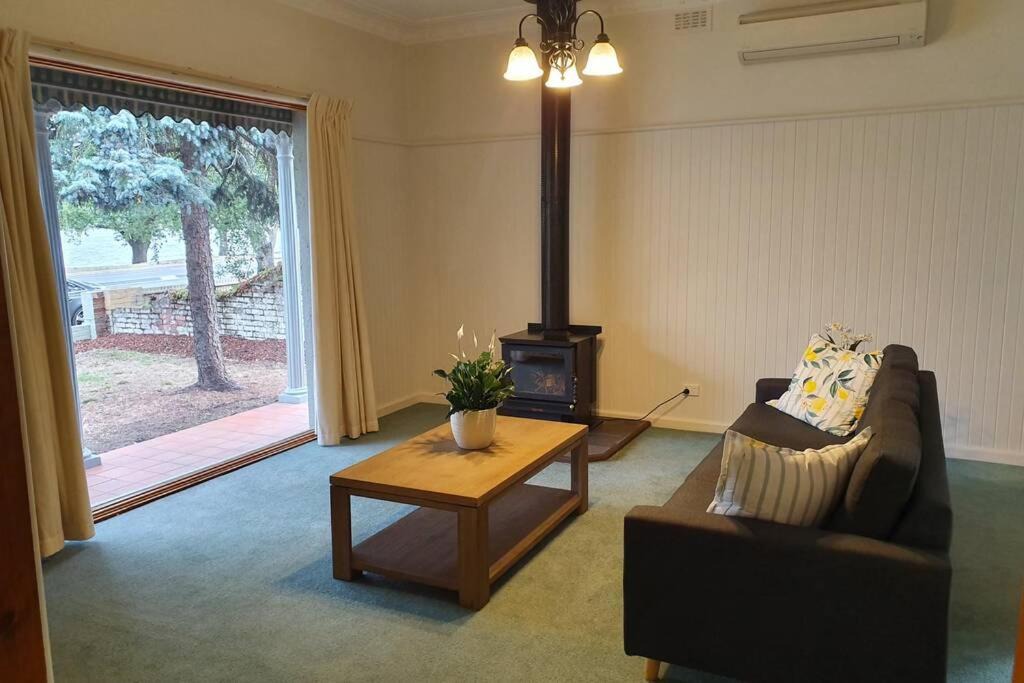 Photo of Livingroom in Lake Wendouree