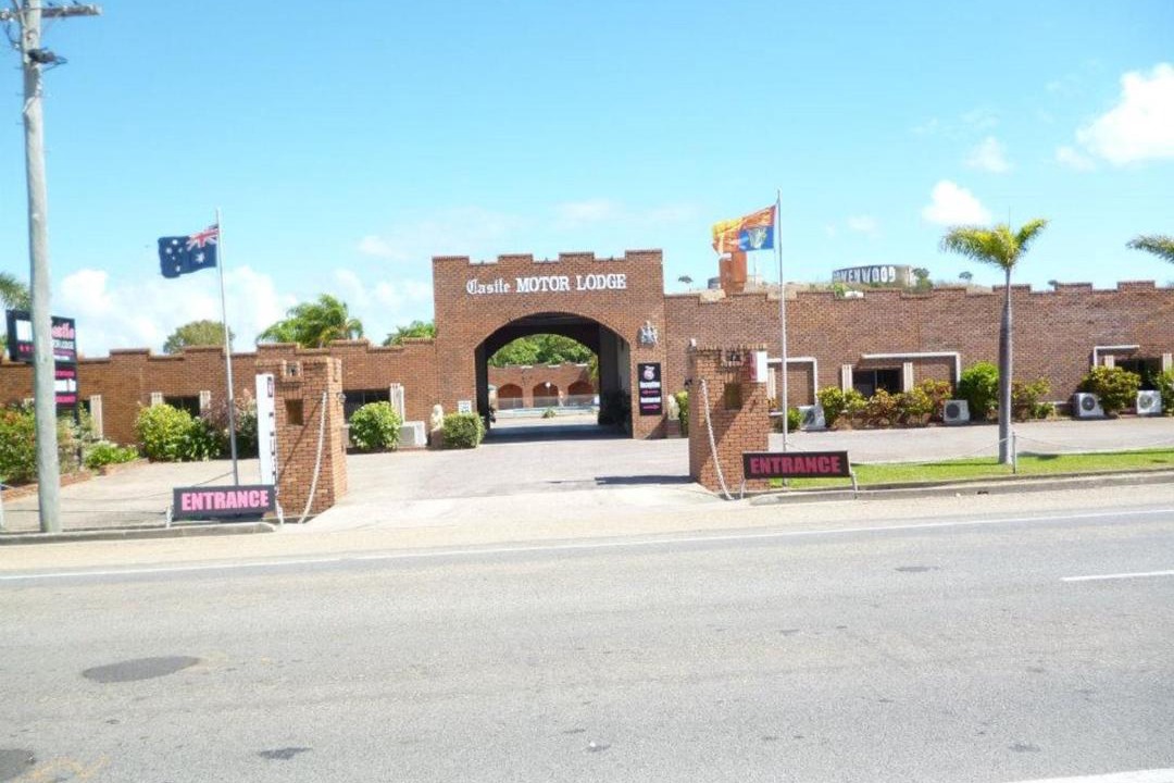 Photo of Others in Bowen