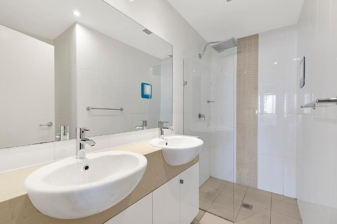 Photo of Bathroom in The Entrance