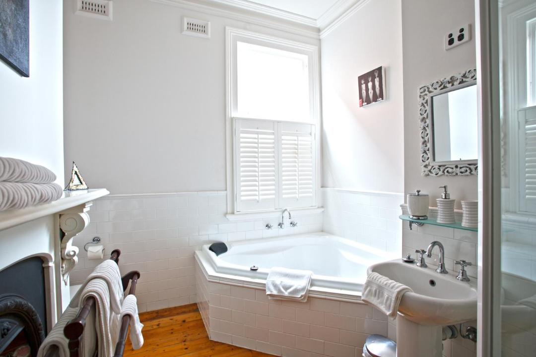 Photo of Bathroom in Williamstown