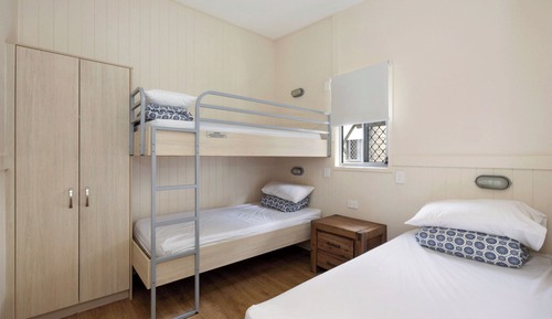 Superior Cabin - Sleeps 7