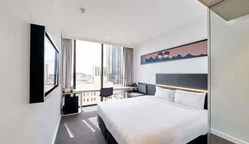 Superior Room, 1 Queen Bed, City View