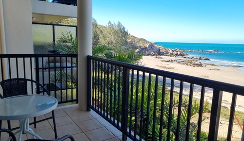 Premium Studio, 1 Queen Bed, Beach View