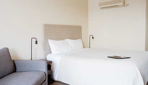 Standard Queen Room