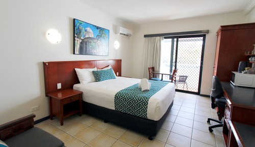 Executive Room, 1 Queen Bed