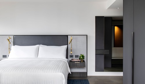 Premium Room, 1 King Bed