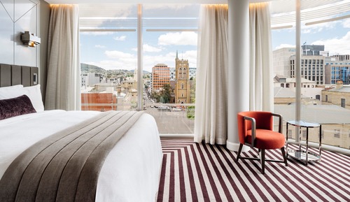 Panoramic City View King Room