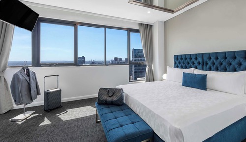 3 Bedroom Summit Penthouse 