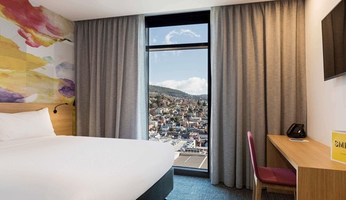Superior Room, 1 Queen Bed
