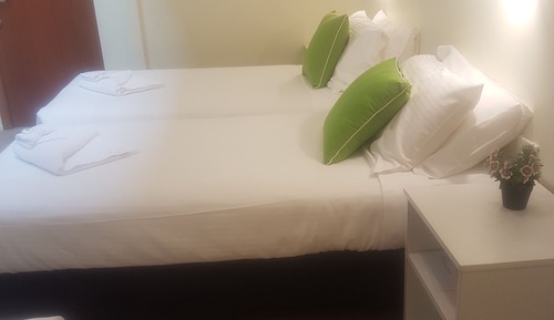 Comfort Triple Room