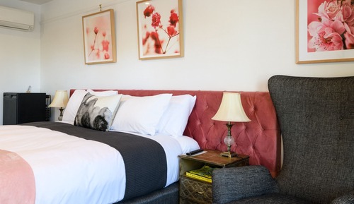 Motel Suites