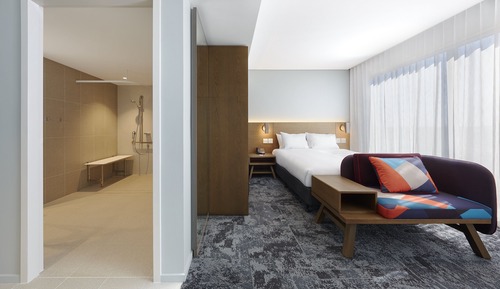 Standard Room, 1 Queen Bed, Accessible