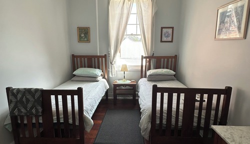 Economy Twin Room