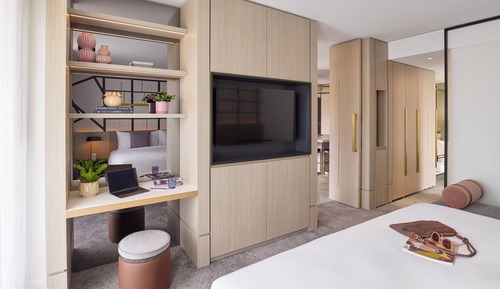 Suite, 1 Bedroom, City View (High Floor)