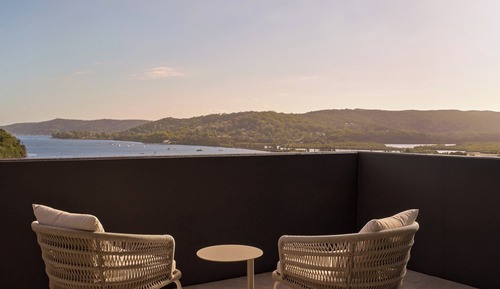 Premium Room, 1 King Bed, Balcony, Bay View