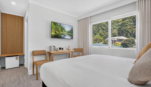 Mountain View Superior King Room