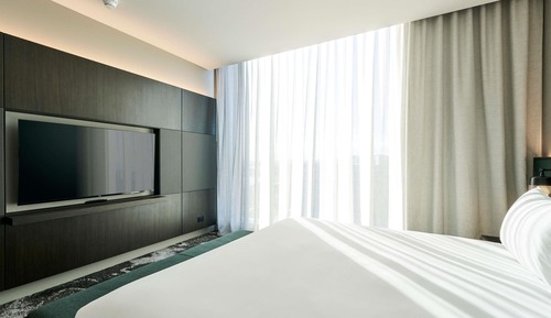Junior Suite, 1 King Bed