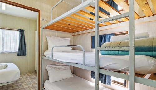Economy Cabin