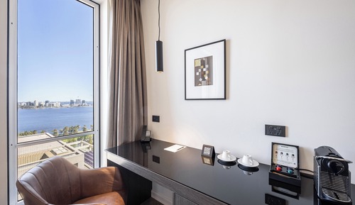 Premier Twin River View