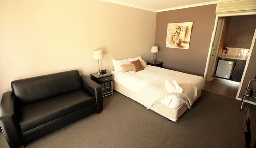 Modern Deluxe Room