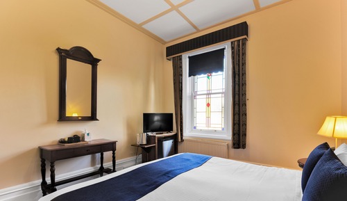 Double Room Private External Bathroom