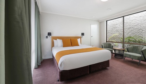 Premium King Room