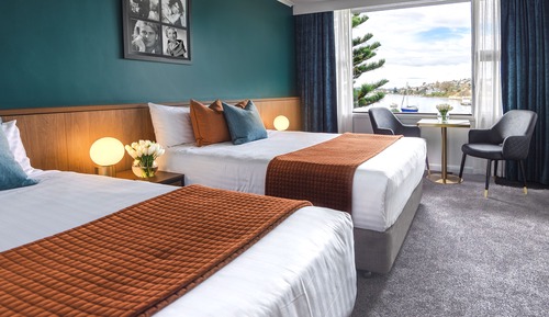 Water Edge Twin Room