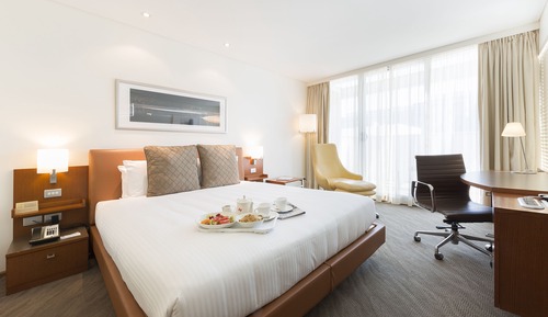 Standard Room, 1 King Bed, Balcony
